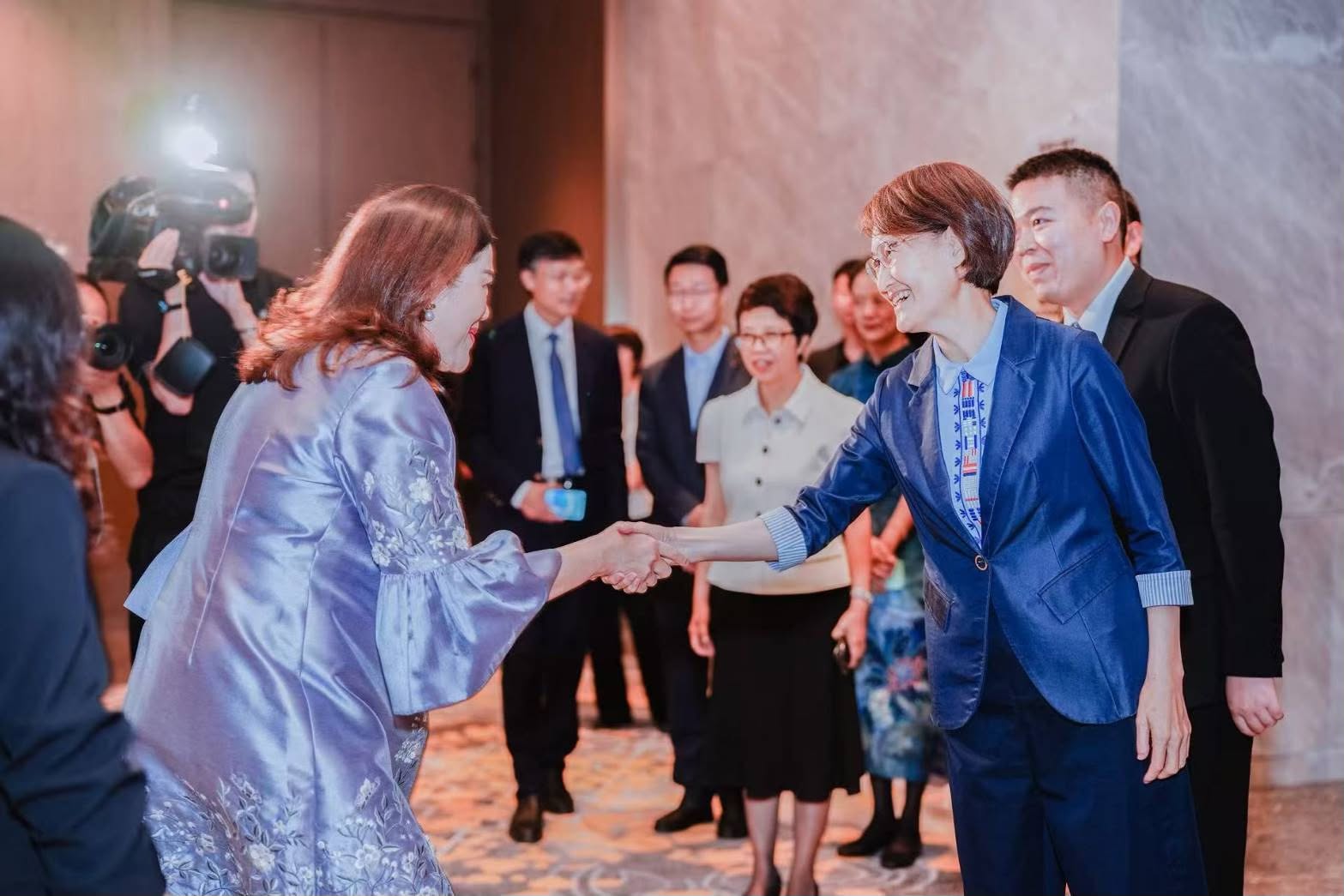 กรมประชาสัมพันธ์ผนึกกำลังยูนนาน มุ่งพัฒนาสื่อ เชื่อมสัมพันธ์คนรุ่นใหม่ ปูทางสู่อนาคตที่ยั่งยืน